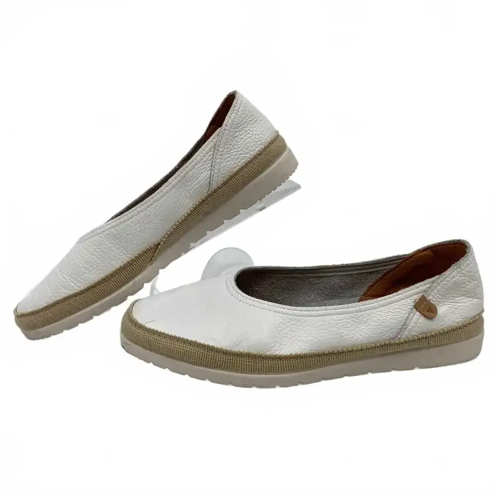 Verbenas White Classic Leather Flats | Women's Size 39EU